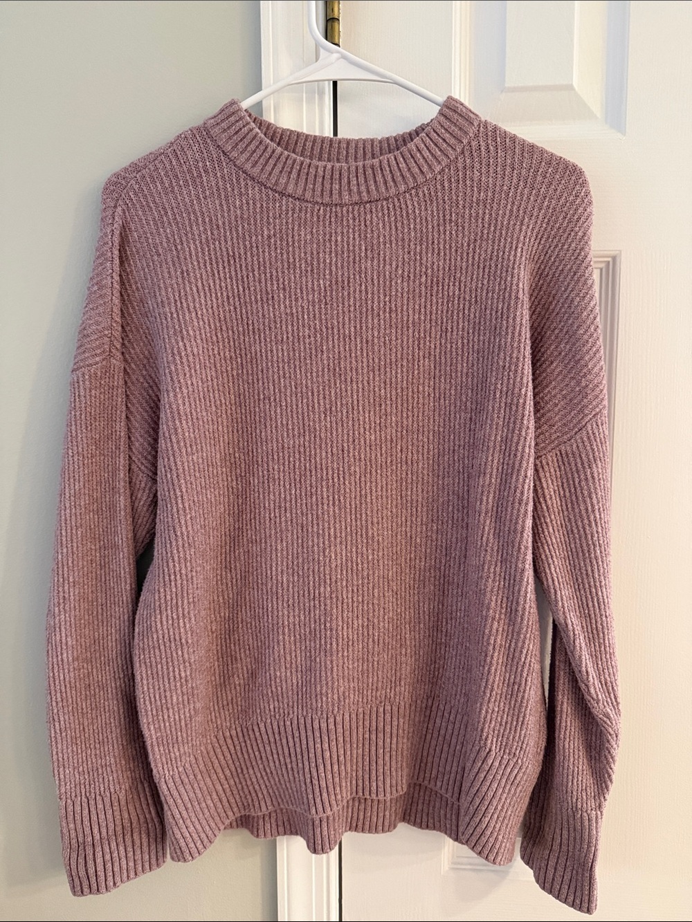 Old Navy SoSoft Ribbed Crewneck Sweater - Mauve Pink